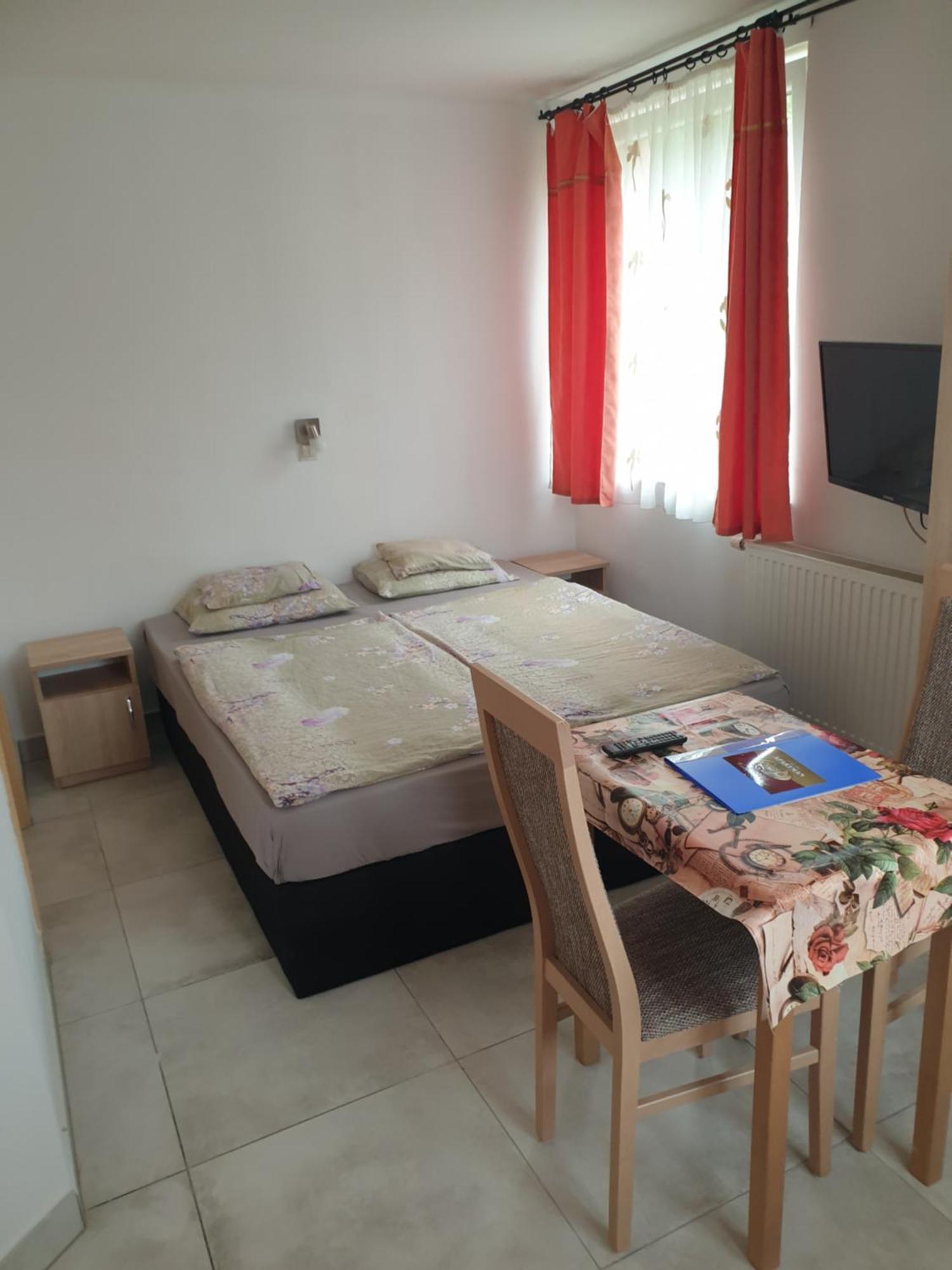 Anita Apartman Sopron Dış mekan fotoğraf