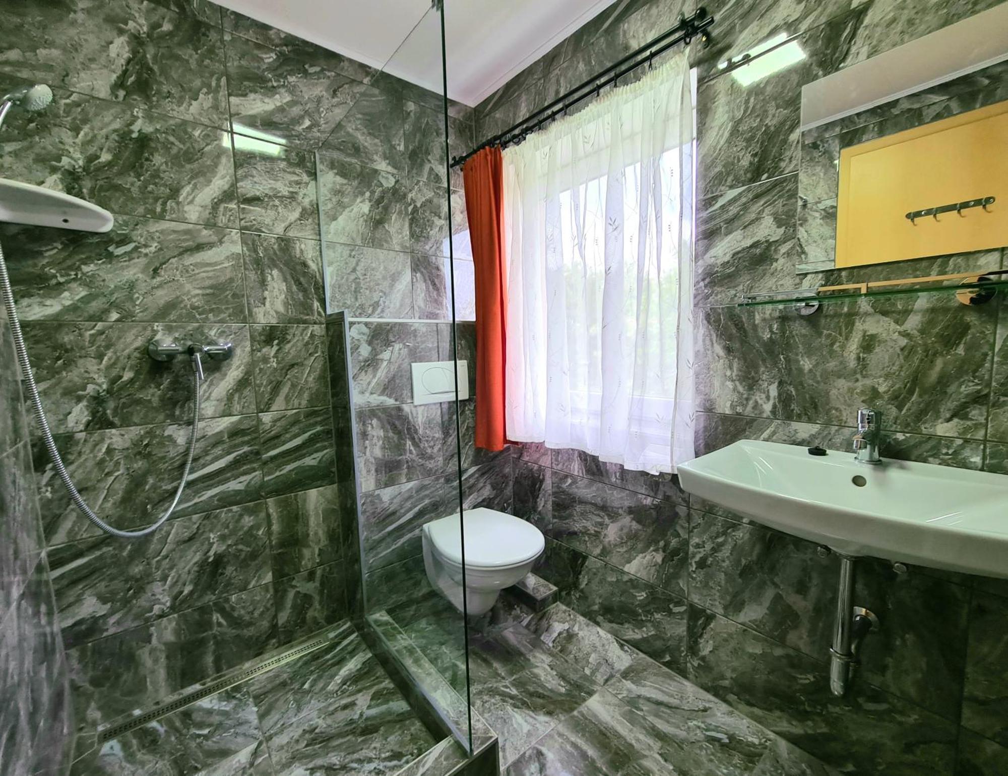Anita Apartman Sopron Dış mekan fotoğraf